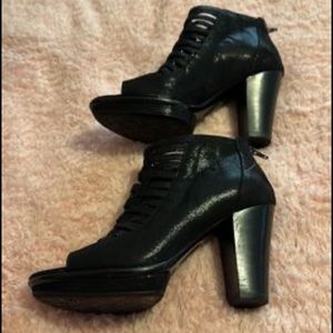 Sofft Peeptoe Booties